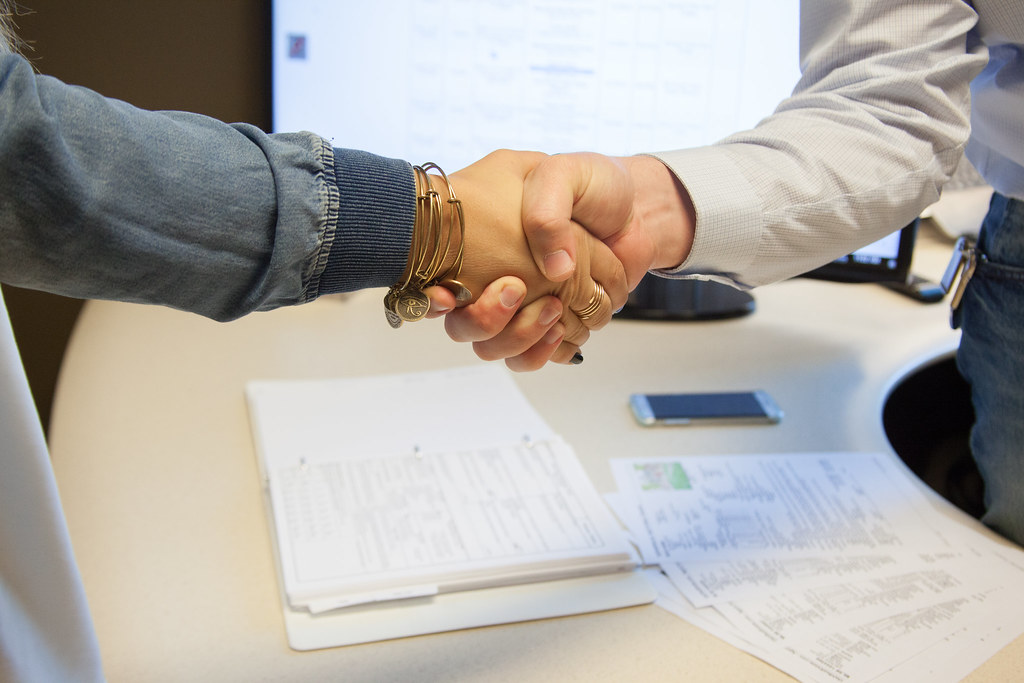 CRM comercial en clínicas oftalmológicas: de lead a paciente sin perder ninguna oportunidad